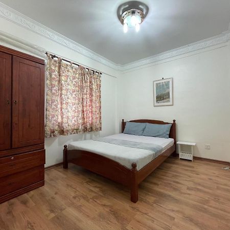 D'Royal Lily Apartment Тана Рата Екстериор снимка